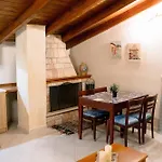 Eptalofos Apartments Διαμέρισμα *