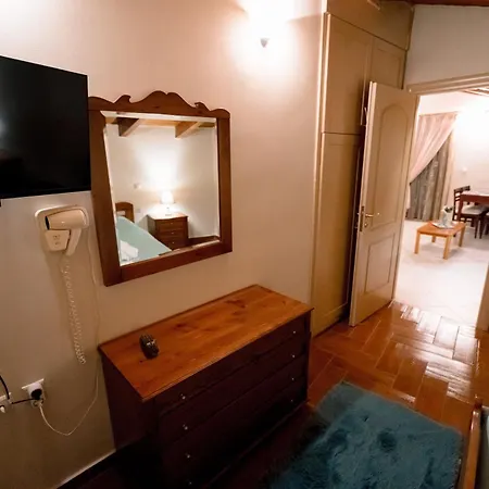 Eptalofos Apartments Appartamento