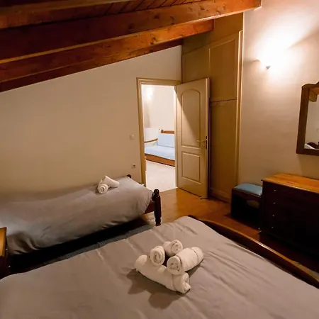 Eptalofos Apartments Appartement *